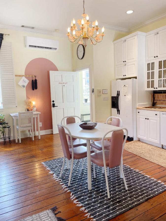 Charming 1885 Parlor Loft Downtown Savannah Stay Екстер'єр фото